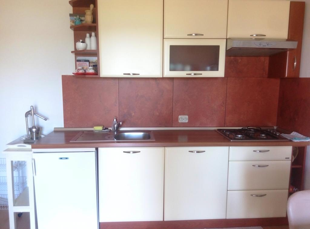 Linea Mare Apartment Ровінь Екстер'єр фото